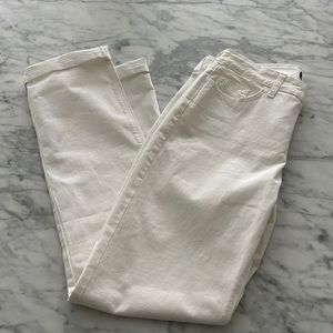 NYDJ white jeans size 6